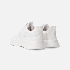 ACCOLADE
