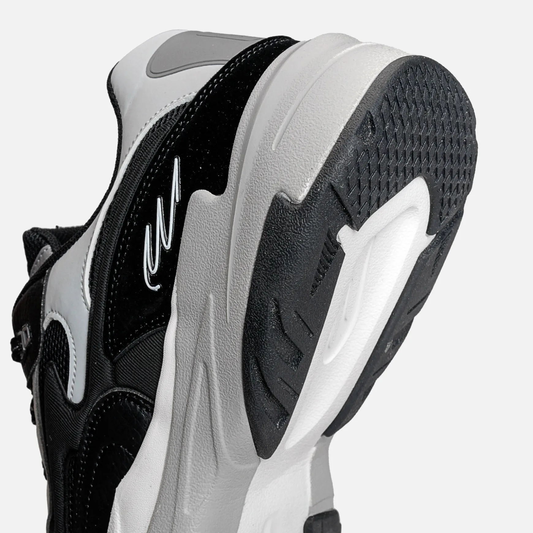 AERODYNE M