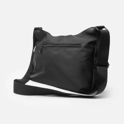 WBL SLING BAG 02