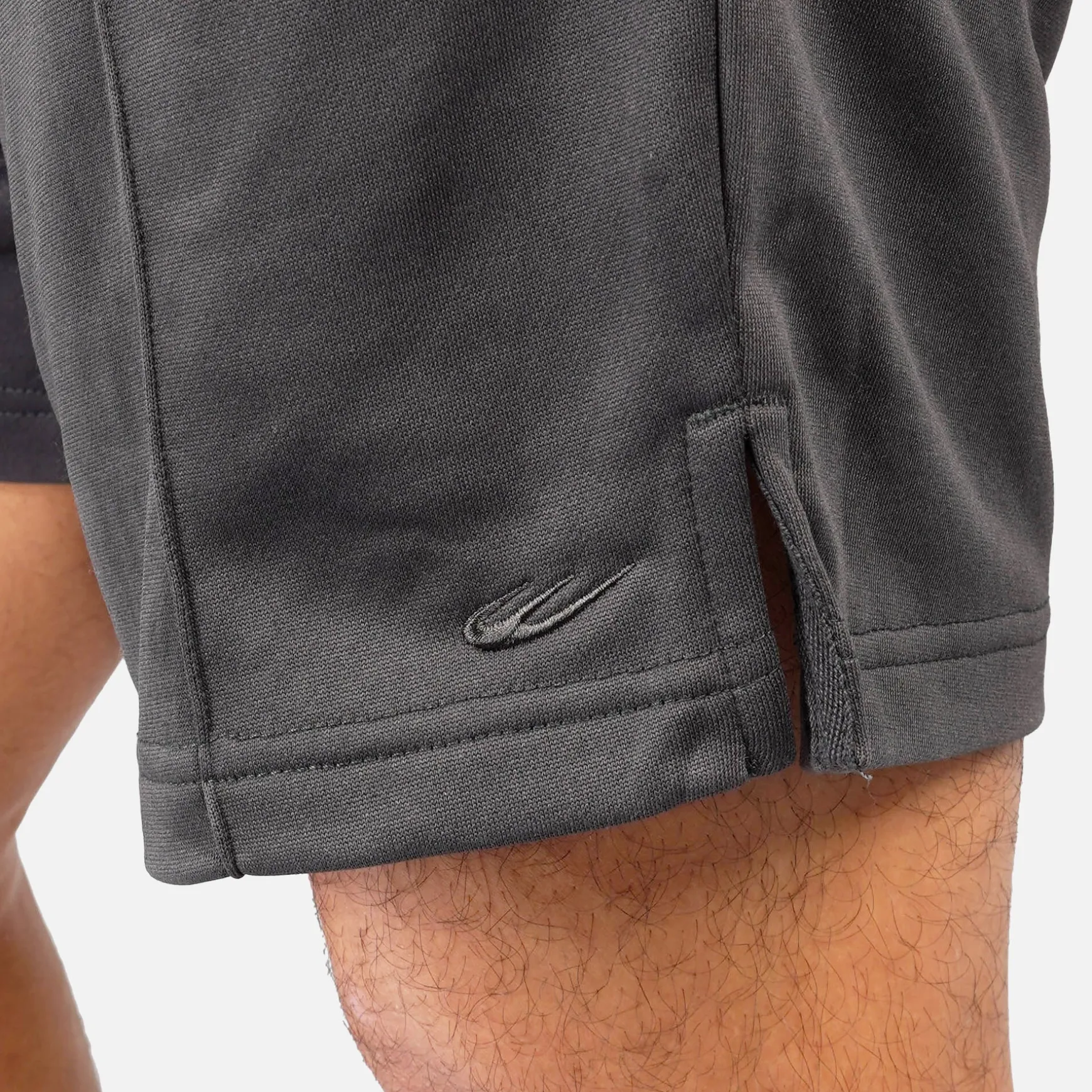 WBM SHORT 02